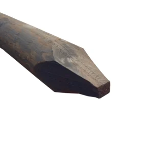 UK 125-150mm Creosoted Cundy Strainer Post Pointed
