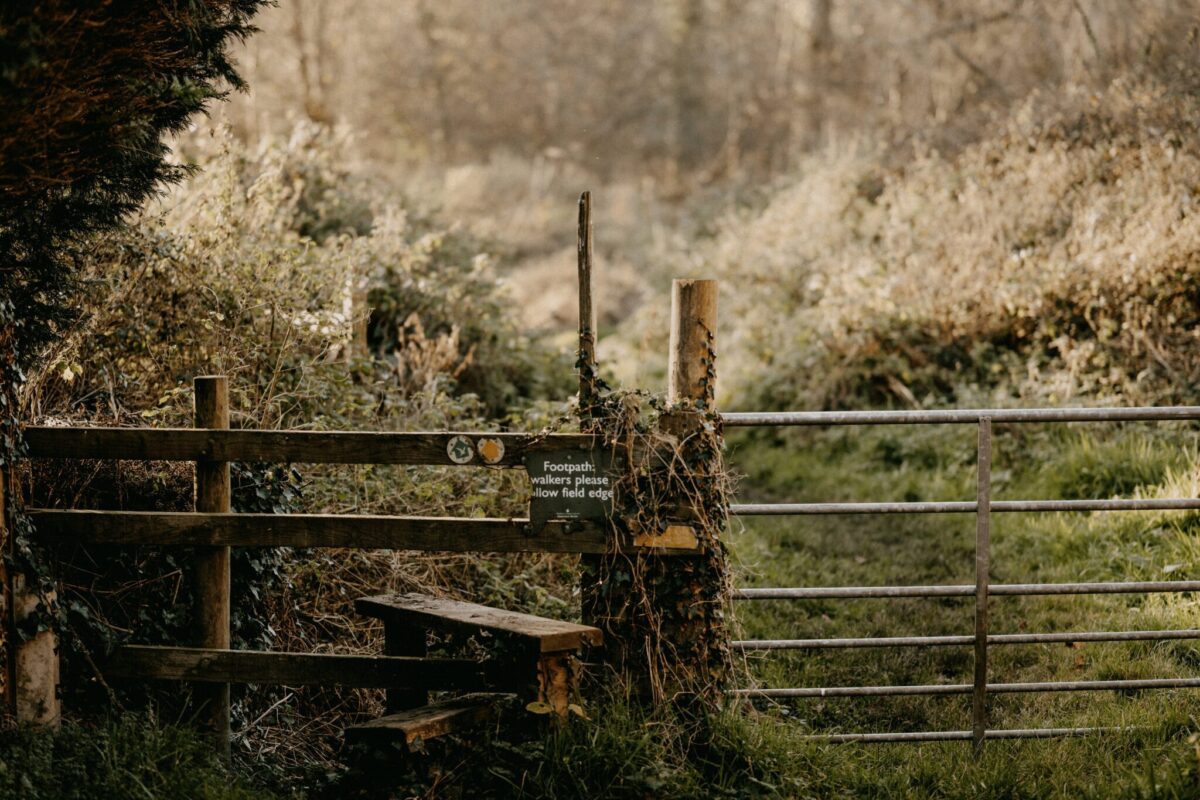 footpath gate