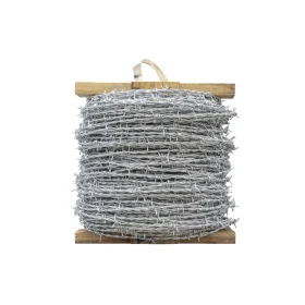 Barbed wire roll